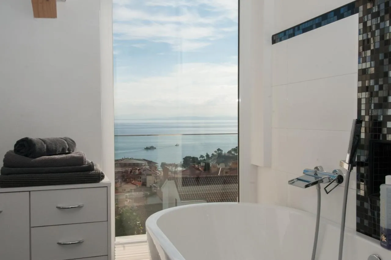 Beautiful View Apt 1 奥帕提亚 公寓